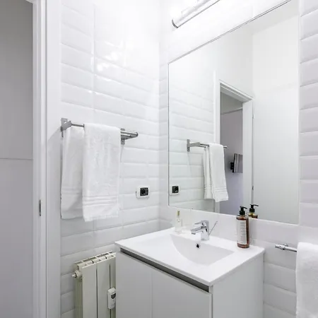 Fleming 67 By Hili アパート *